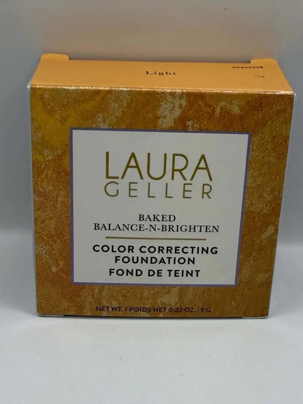 Laura Geller Baked Balance-n-Brighten Color Correcting Foundation in Light